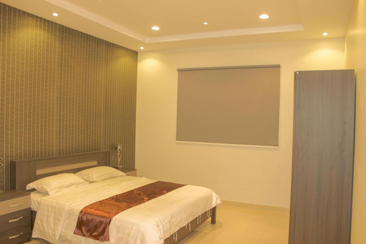 Waha Al Mudaif Serviced Apartments Табук Экстерьер фото